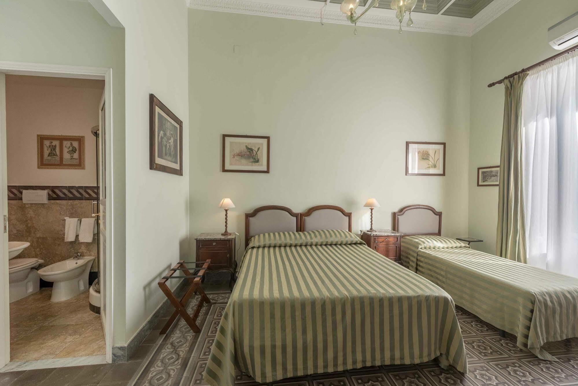 Bed and Breakfast Palazzo Benso Палермо Экстерьер фото